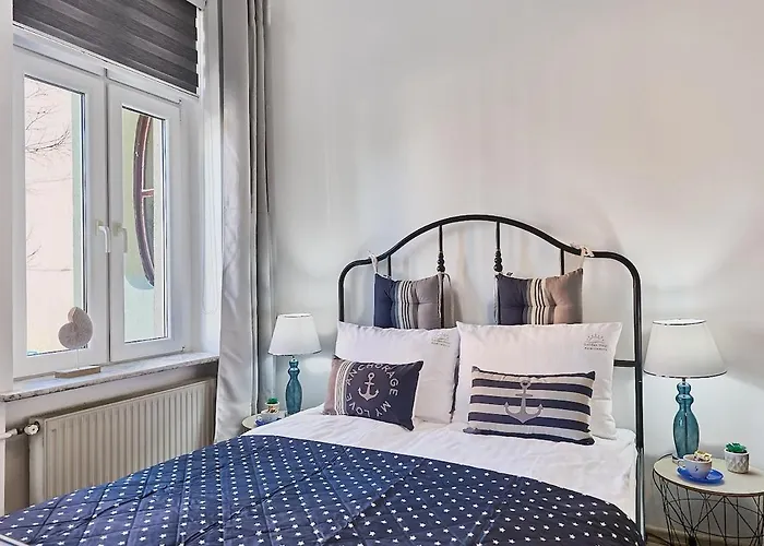 Golden Hour Apartments- Marynarzy 1 Apartmán