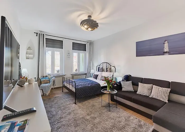 Apartmán Golden Hour Apartments- Marynarzy 1 *